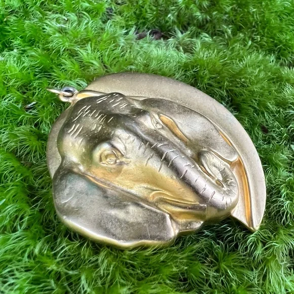 Vtg Golden Elephant Pendant - Picture 3 of 5
